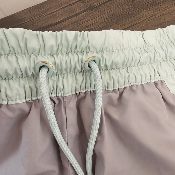 Nike shorts - Picture 10 of 12